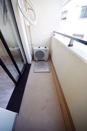 CRESCENT COURTの物件内観写真